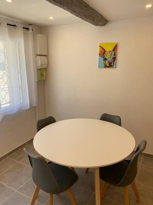 Superbe Appartement Climatise Avec Patio モンペリエ エクステリア 写真