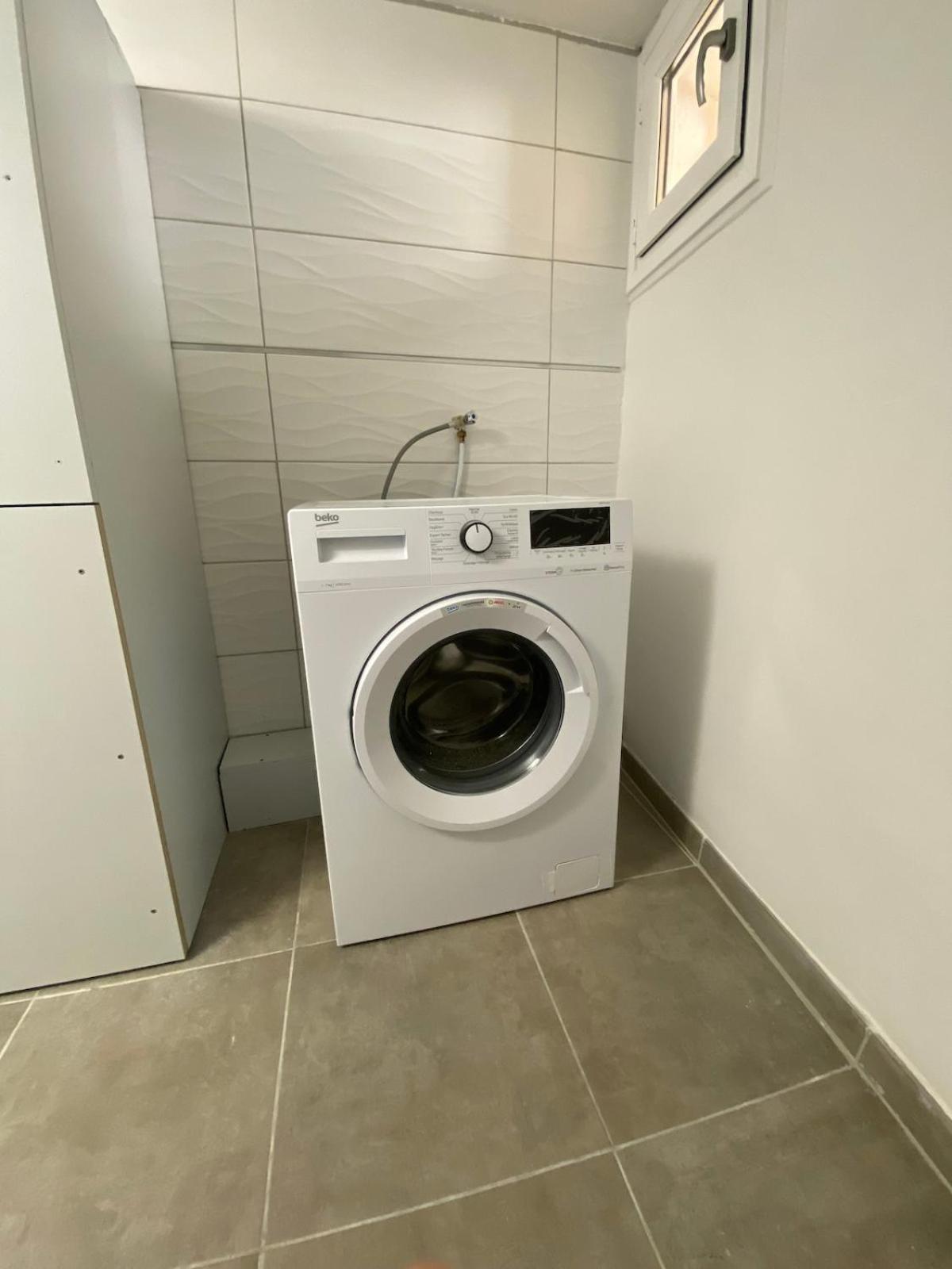 Superbe Appartement Climatise Avec Patio モンペリエ エクステリア 写真